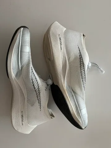 Używany Nike Vaporfly Next 2% bike — zdjęcie 2 z 7