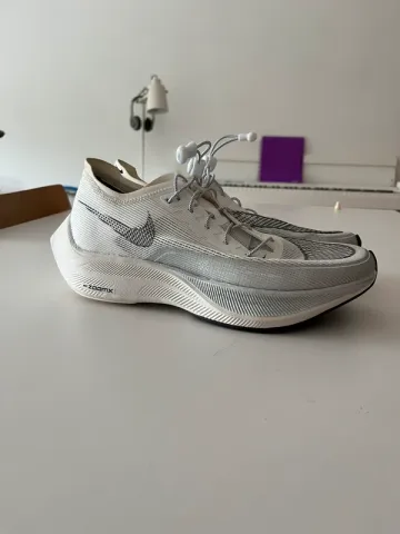 Używany Nike Vaporfly Next 2% bike — zdjęcie 5 z 7
