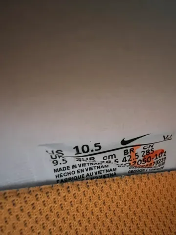 Used Premium Vomero bike — image 4 of 7