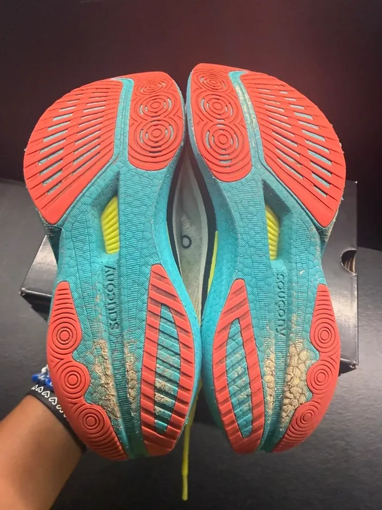 Käytetty Saucony Endorphin Speed 5 bike — kuva 6 / 15