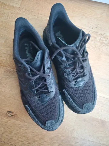 Used Hoka Clifton LS bike — image 1 of 11