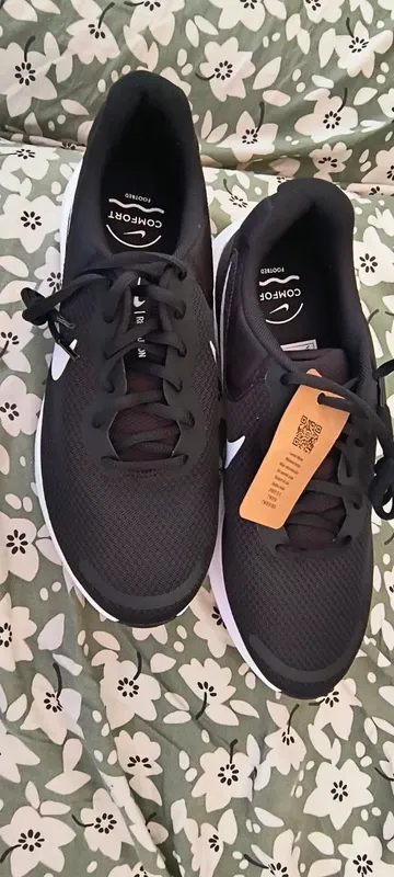 Used Nike Revolution 7 bike — image 1 of 8
