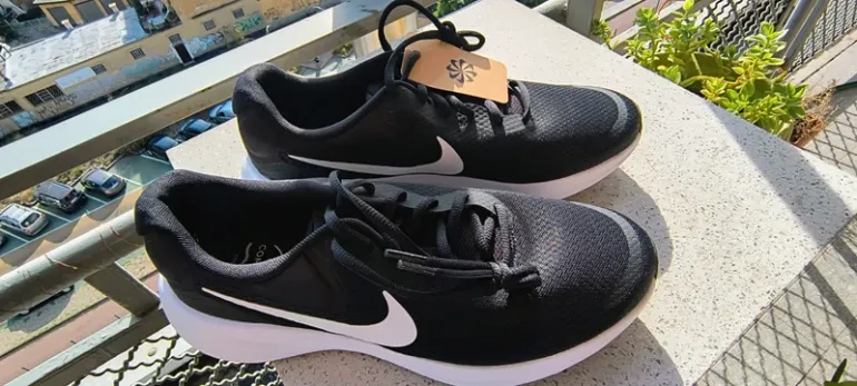 Used Nike Revolution 7 bike — image 4 of 8