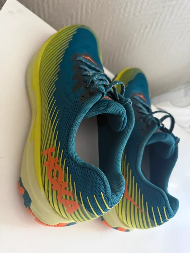 Used Hoka Torrent 2 bike — image 4 of 8