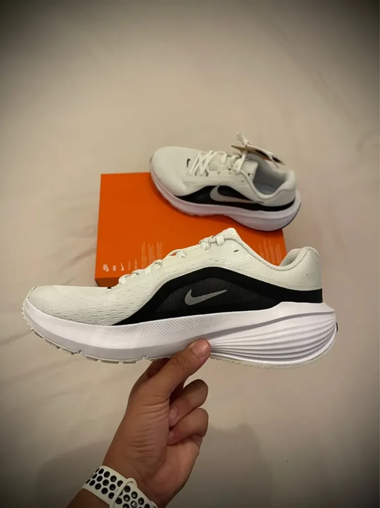 Used Nike Downshifter 14 bike — image 2 of 9