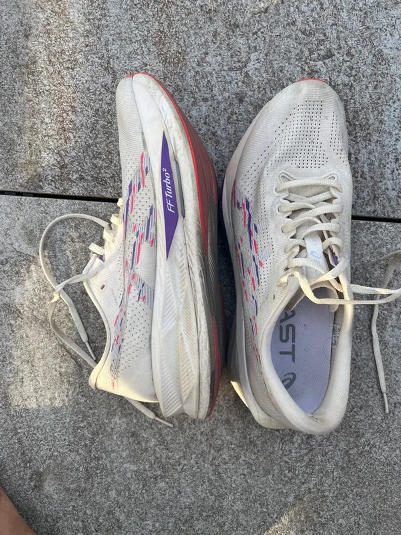 Used Asics Sonicblast Running Shoes