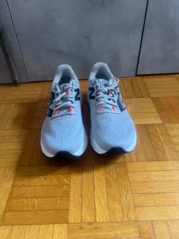 Used New Balance Running Shoes bike — image 2 of 6