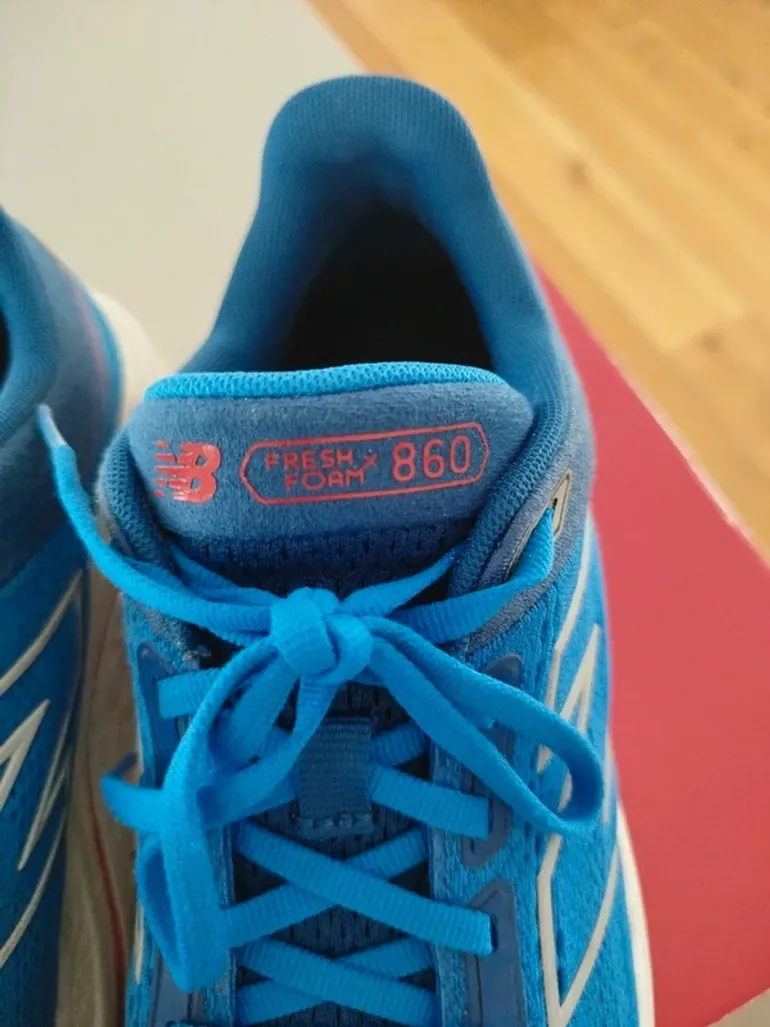 Używany New Balance Sneakers bike — zdjęcie 2 z 7
