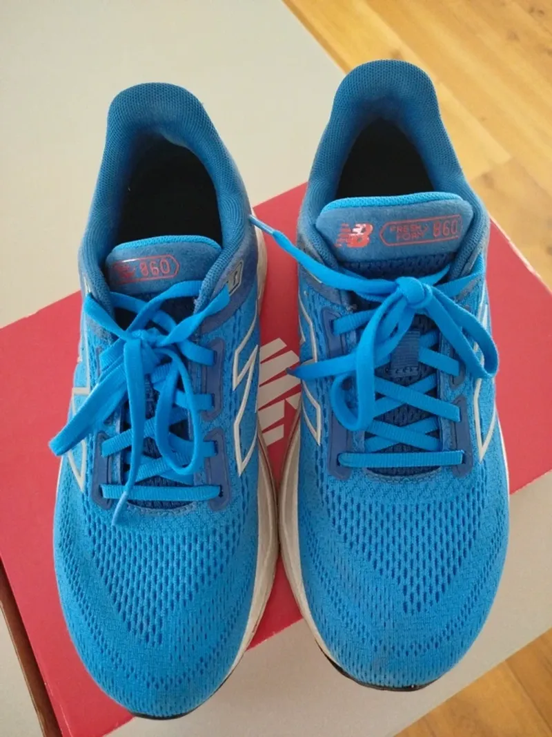 Used New Balance Sneakers Running Shoes