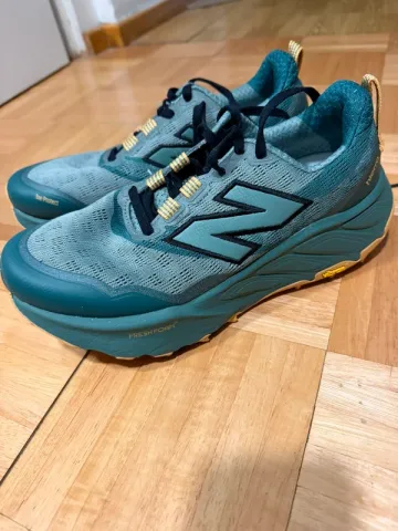 Used New Balance Hierro bike — image 3 of 8