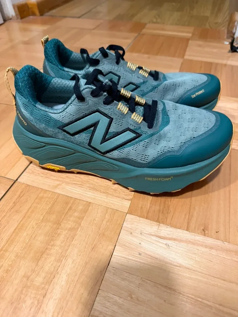 Used New Balance Hierro bike — image 2 of 8
