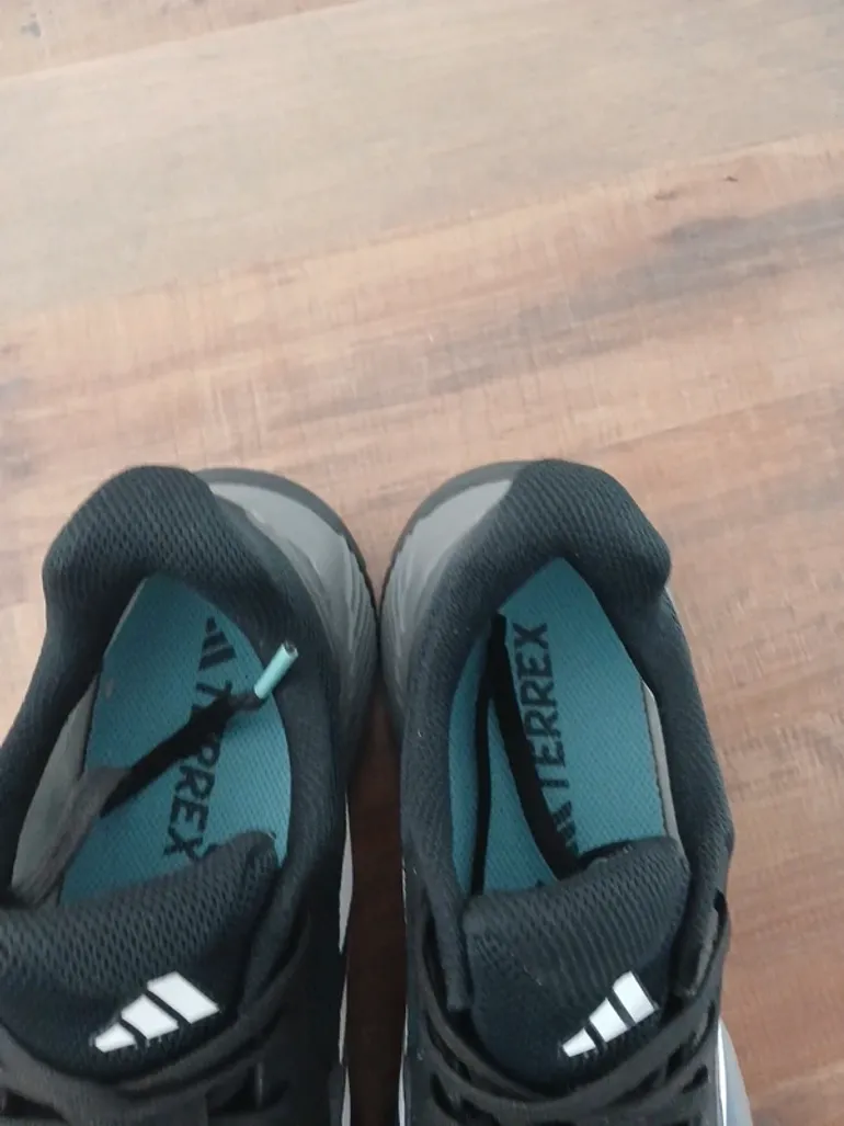 Used Adidas Terrex Rain.Rdy bike — image 5 of 10