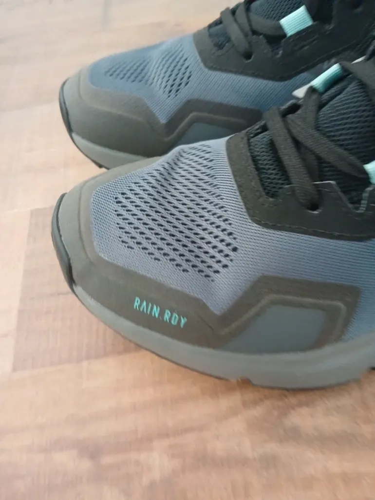 Used Adidas Terrex Rain.Rdy bike — image 3 of 10