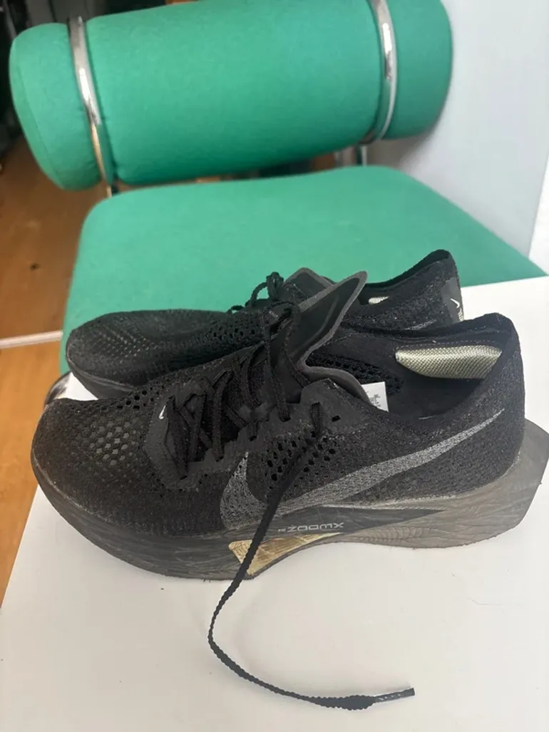 Used Nike Flyknit ZoomRacer bike — image 3 of 6