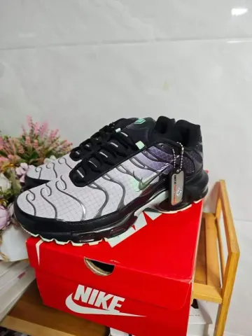 Używany Nike Air Max Plus TN bike — zdjęcie 1 z 4