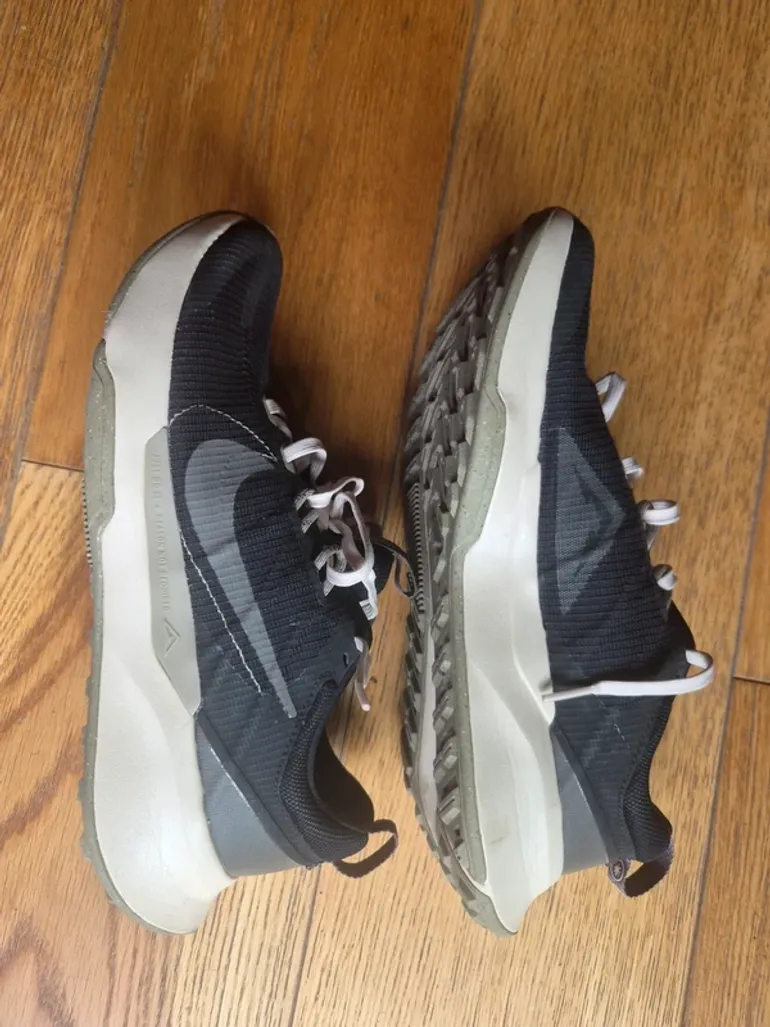 Nike Trail Running Shoes bike d'occasion — image 3 sur 3