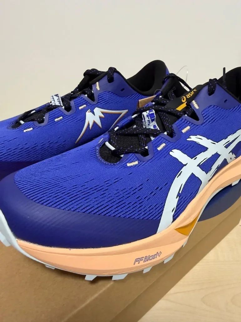 Used Asics Fuji Lite 6 bike — image 2 of 8