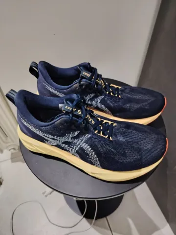 Tweedehands Asics Scarpe da ginnastica bike — afbeelding 3 van 12