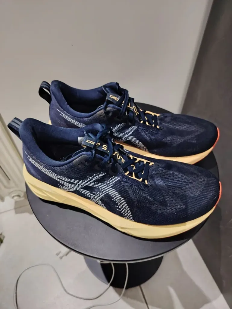 Tweedehands Asics Scarpe da ginnastica bike — afbeelding 3 van 12