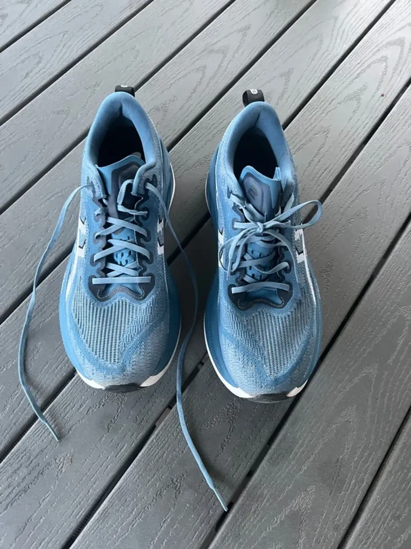 Used Asics Running Shoes Running Shoes