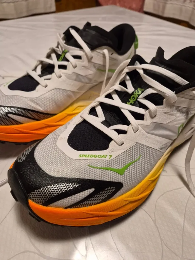 Used Hoka Speedgoat 7 bike — image 4 of 5