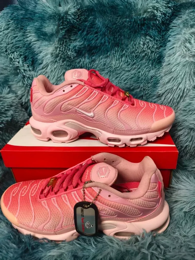 Used Nike Air Max Plus TN bike — image 3 of 6