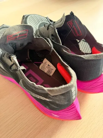 Used Nike Vaporfly ZoomX 2 bike — image 2 of 3