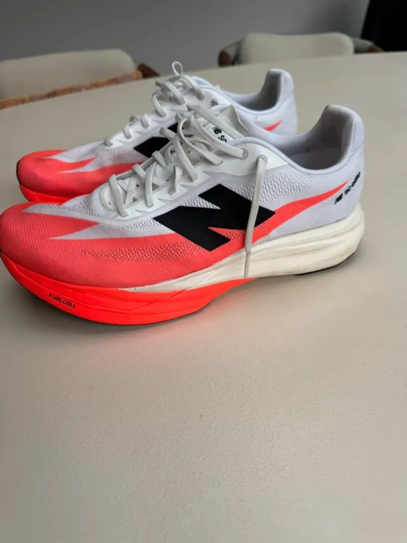 Brugt New Balance Super Comp Running Shoes