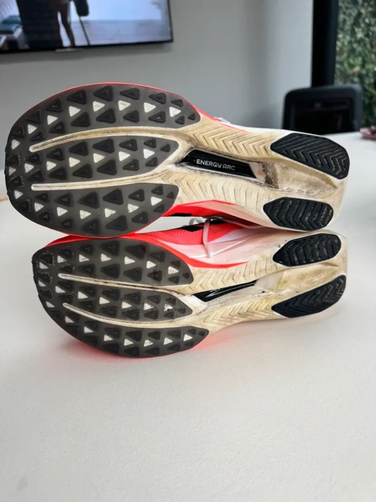 New Balance Super Comp bike d'occasion — image 7 sur 8