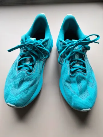 Used Asics Novablast 5 bike — image 6 of 8