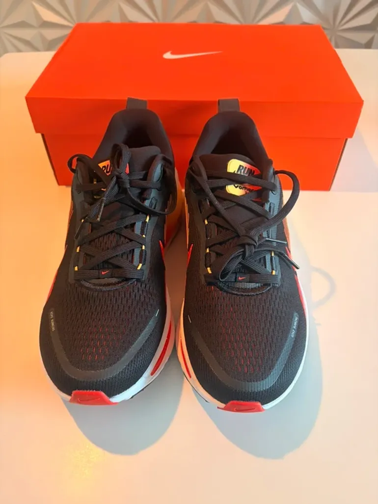Gebrauchtes Nike Vomero 18 bike — Bild 2 von 4