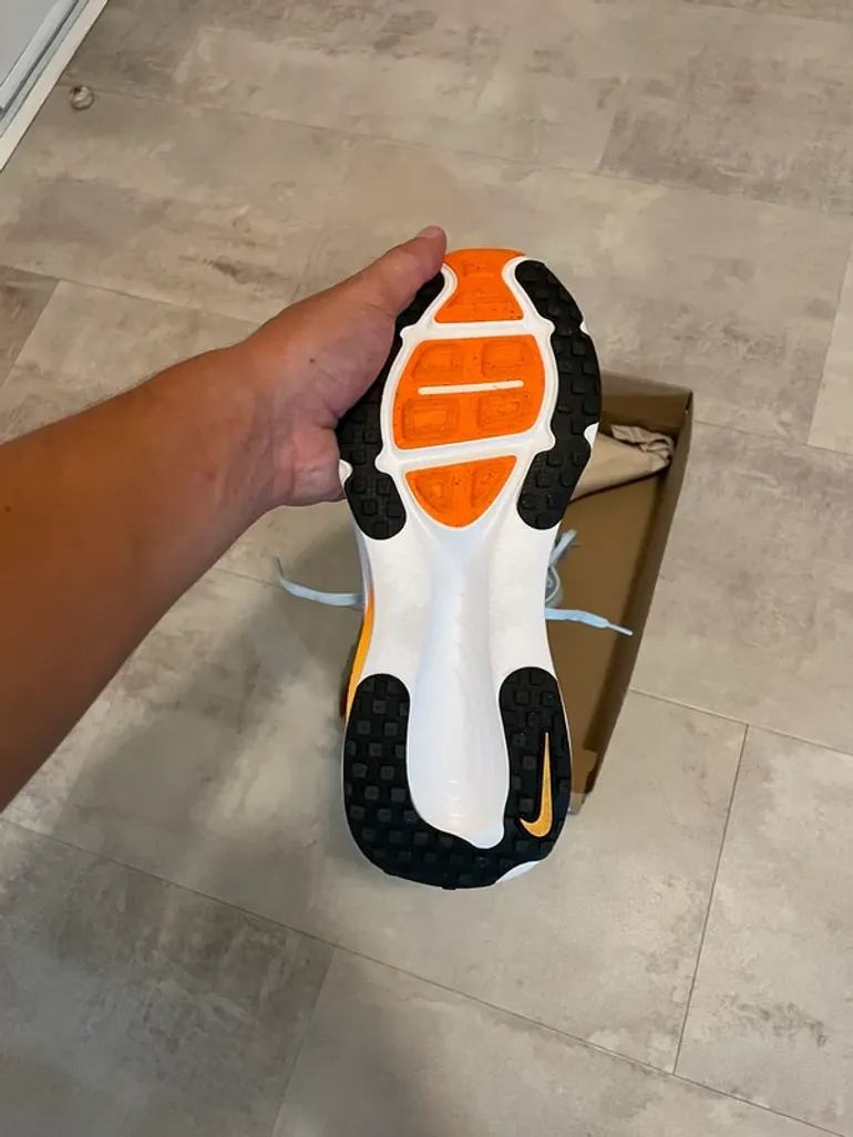 Gebrauchtes Nike Vomero 18 bike — Bild 8 von 10