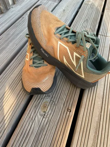 Used New Balance FuelCell Venym bike — image 1 of 3