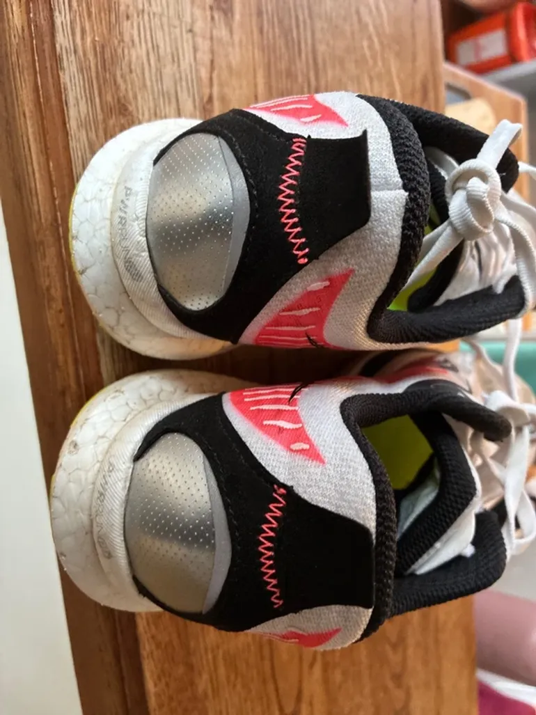 Gebrauchtes Saucony Endorphin Speed 2 bike — Bild 3 von 6