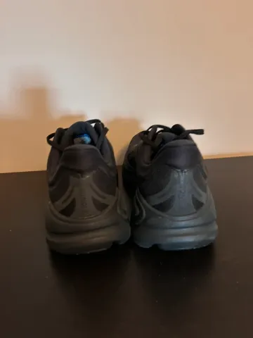 Hoka Hardloopschoenen bike d'occasion — image 4 sur 6