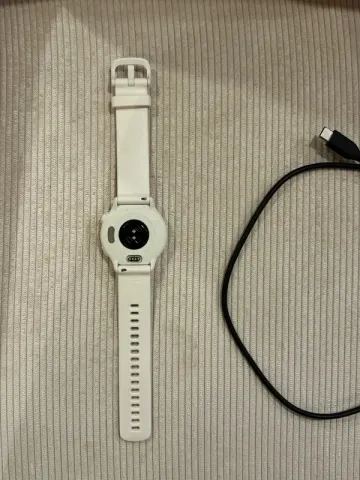 Used Garmin Vivoactive 6 Music bike — image 4 of 5