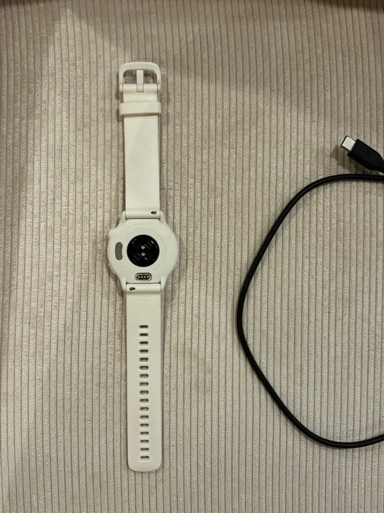 Used Garmin Vivoactive 6 Music bike — image 4 of 5
