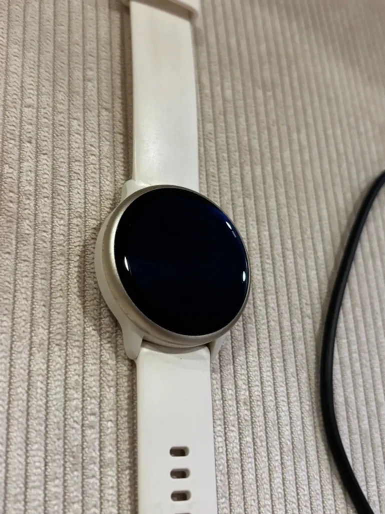 Used Garmin Vivoactive 6 Music bike — image 3 of 5