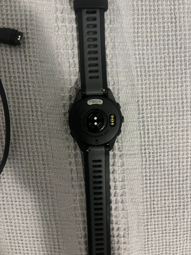 Used Garmin Forerunner 165 bike — image 2 of 3