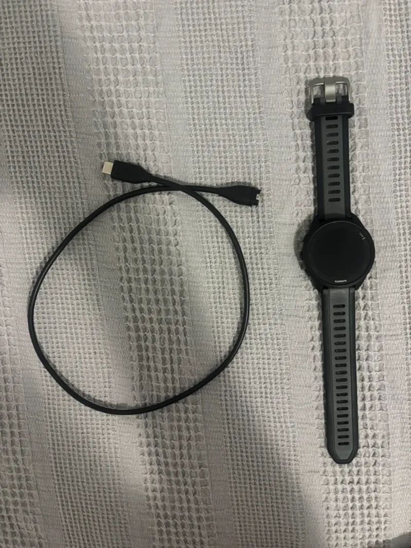 Used Garmin Forerunner 165 Electronics