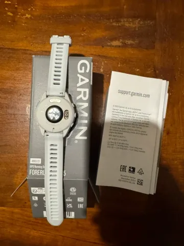 Garmin Forerunner 165 bike d'occasion — image 3 sur 5