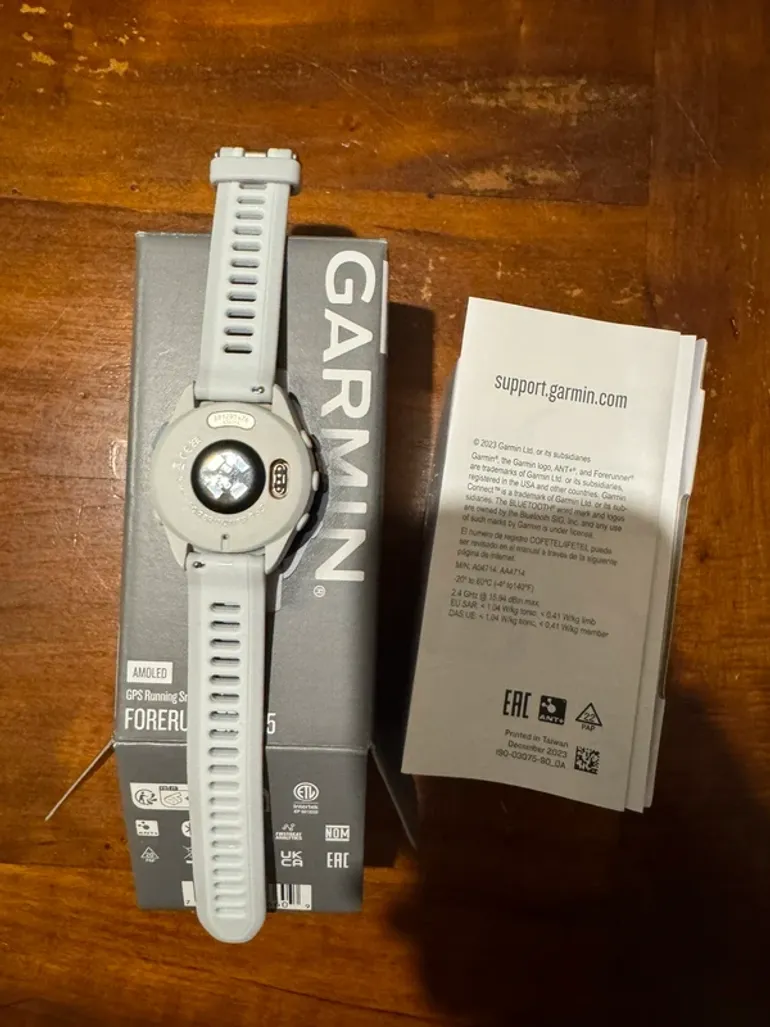Garmin Forerunner 165 bike d'occasion — image 3 sur 5