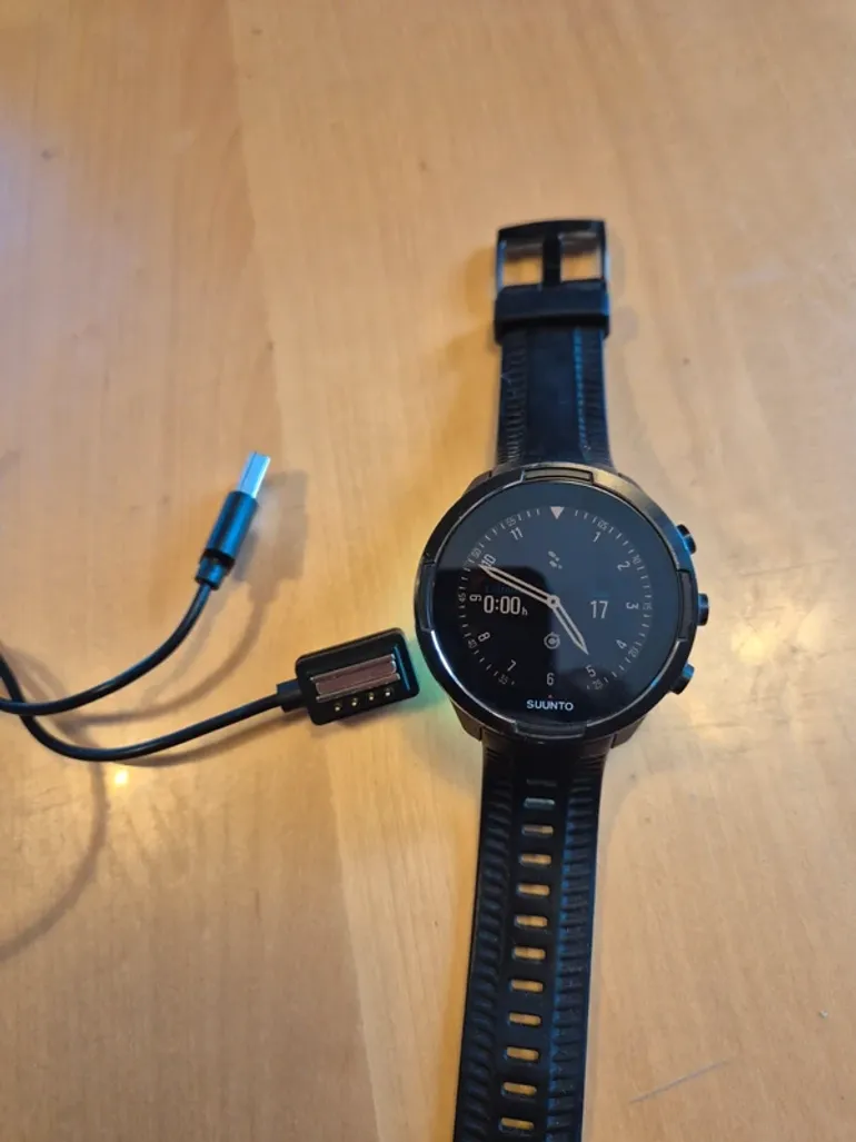 Used Garmin Suunto 9 bike — image 3 of 3