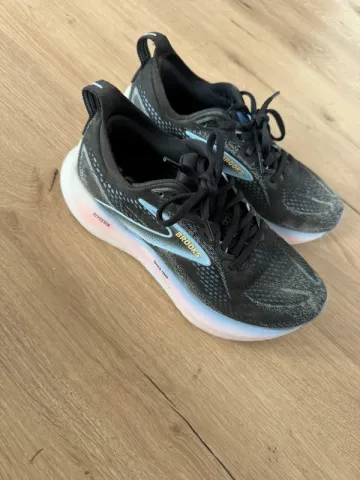 Używany Brooks Glycerin 22 bike — zdjęcie 1 z 4