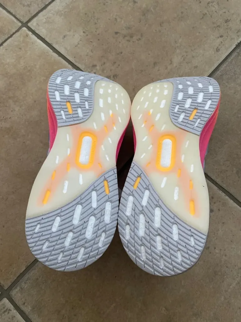Used Adidas Ultraboost 5 bike — image 5 of 14