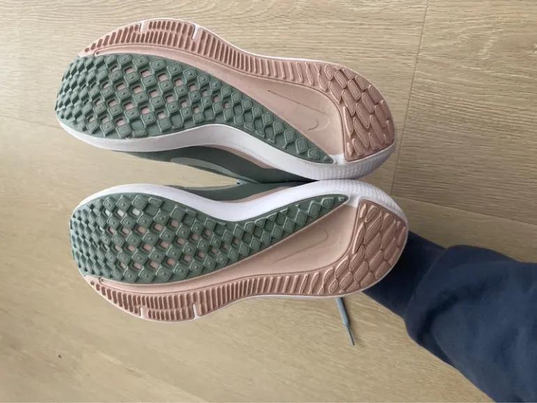 Gebrauchtes Nike hardloop-/sportschoenen bike — Bild 4 von 7