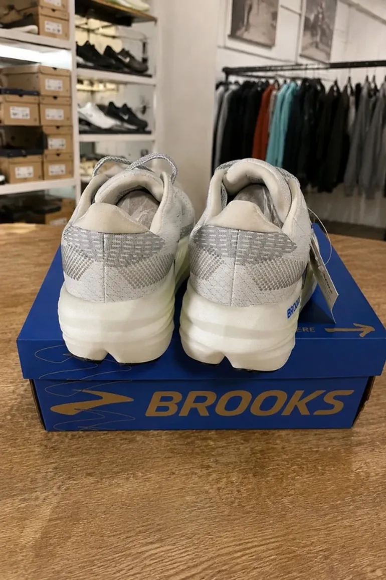 Gebrauchtes Hoka Bondi 9 bike — Bild 4 von 5