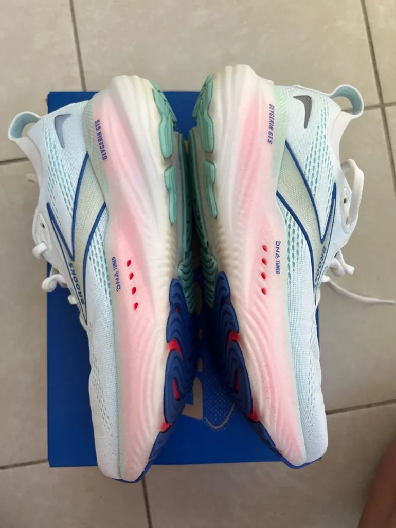 Używany Brooks Glycerin GTS 22 bike — zdjęcie 2 z 3