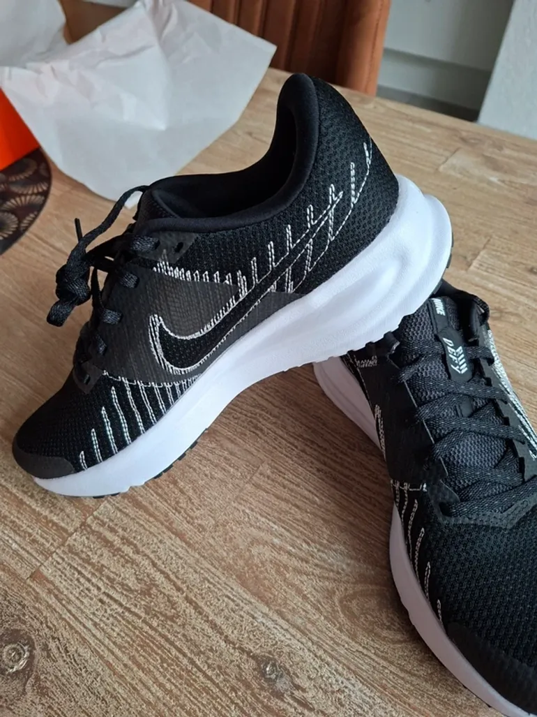 Used Nike Run Defy bike — image 3 of 6
