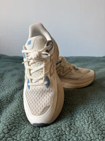 Used New Balance Laufschuhe bike — image 1 of 4